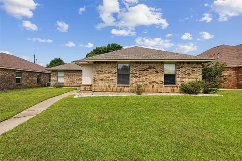 4617 Mariner Dr, Rowlett, TX 75088