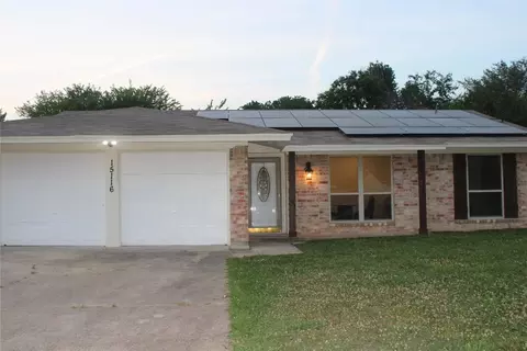 15116 Oakwood Ln, Balch Springs, TX 75180