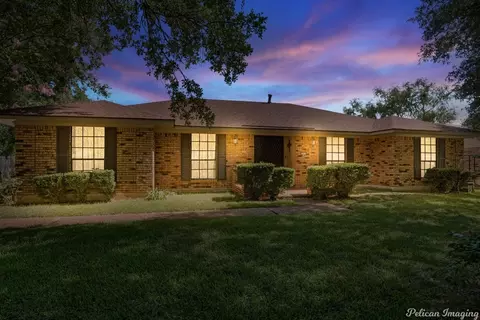 2517 Ashdown Dr, Bossier City, LA 71111
