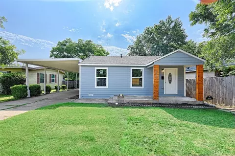 610 2nd St, Grand Prairie, TX 75051