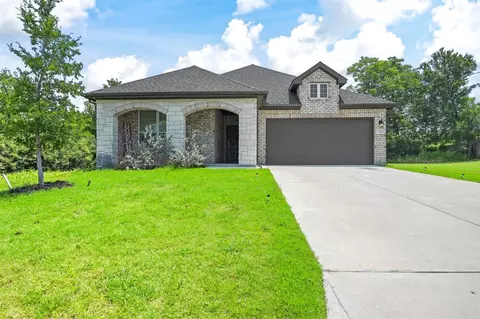 1705 Sayle St, Greenville, TX 75401