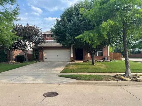 600 Catalpa Rd, Fort Worth, TX 76131
