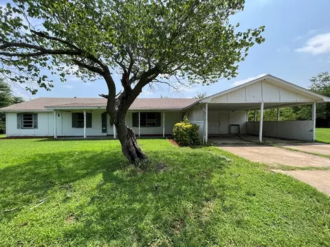 1880 County Road 4768, Sulphur Springs, TX 75482
