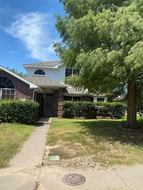 2559 Friendway Ln, Dallas, TX 75237