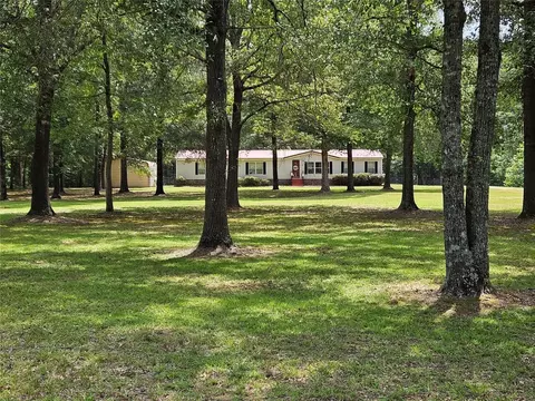621 Lesa Ln, Stonewall, LA 71078