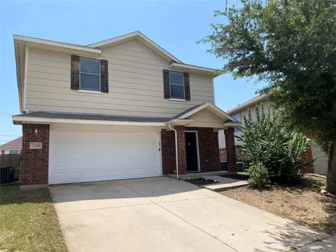 7108 Bannock Dr, Fort Worth, TX 76179