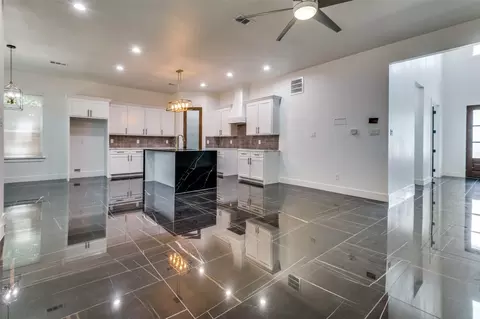 3406 Chicago St, Dallas, TX 75212