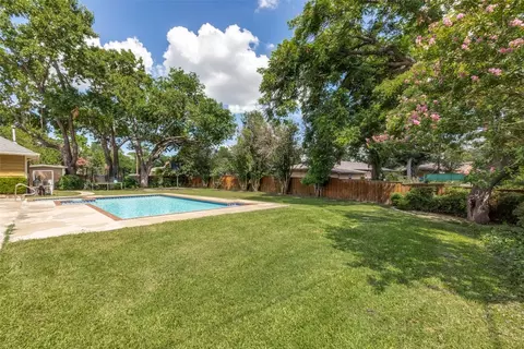 502 Nesbit Dr, Garland, TX 75041