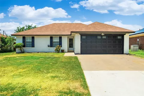 6633 Whitley Rd, Watauga, TX 76148