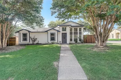 11817 Eloise Dr, Balch Springs, TX 75180