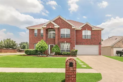 808 Circle View Ln, Denton, TX 76210