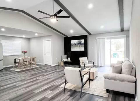 2015 Statler Dr, Carrollton, TX 75007