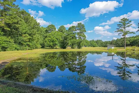 3507 C C Rd, Diboll, TX 75941