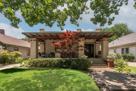2212 Fairmount Ave, Fort Worth, TX 76110