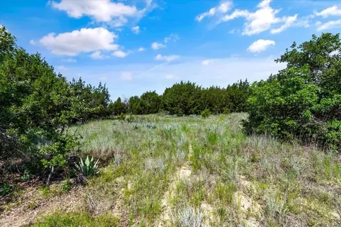 106 Valley View Ct, Springtown, TX 76082