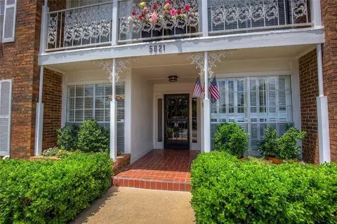 5821 Copperwood Ln #1125, Dallas, TX 75248