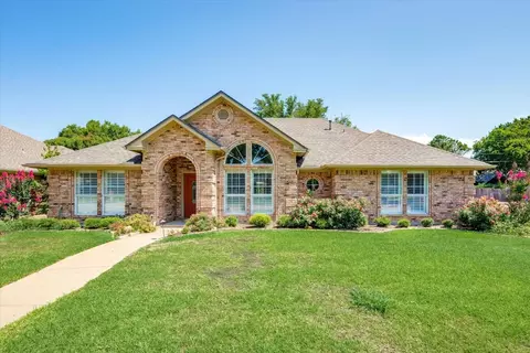 1509 Shadowbrook Dr, Keller, TX 76248