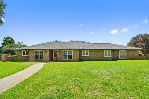 3218 Colonel Cir, Garland, TX 75043