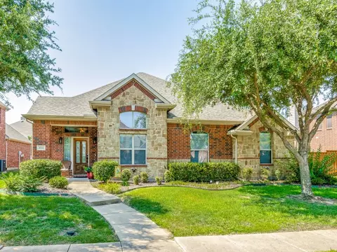 4216 Glenview Dr, Sachse, TX 75048