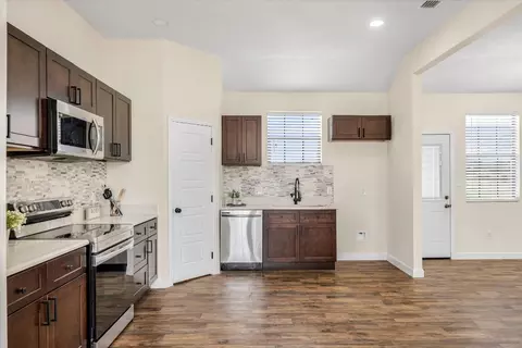 14630 Henderson, Eustace, TX 75124 photo 4