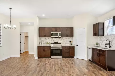 14630 Henderson, Eustace, TX 75124 photo 6