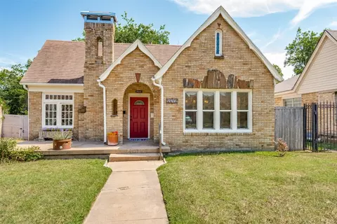 2642 Catherine St, Dallas, TX 75211