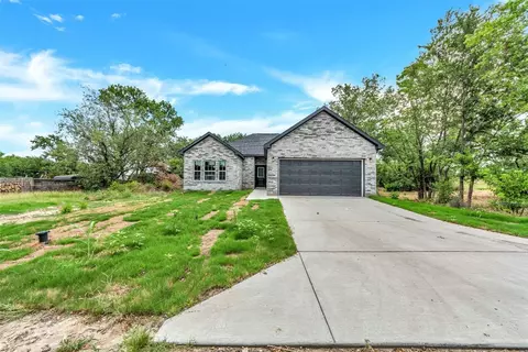 1703 E 11th Ave, Corsicana, TX 75110