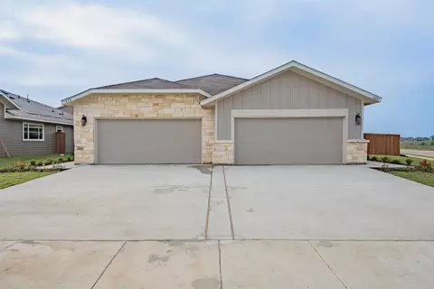 656-660 Blackland Dr, Venus, TX 76084
