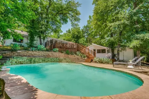 3520 S Hampton Rd, Dallas, TX 75224