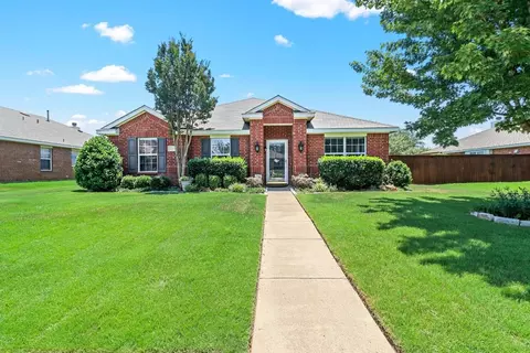 2300 Creekdale Dr, Denton, TX 76210