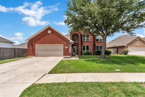 8409 Wind Cave Ct, Fort Worth, TX 76137