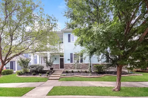 1516 Carriage Ln, Savannah, TX 76227