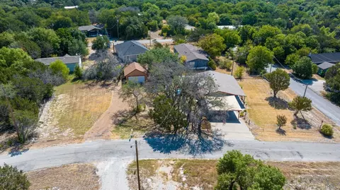 2519 Elk Trl, Granbury, TX 76048