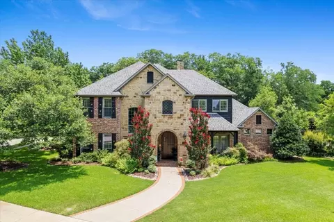 258 Winding Hollow Ln, Coppell, TX 75019