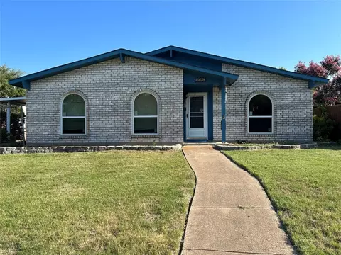 5080 Nash Dr, The Colony, TX 75056