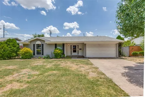 1166 Shadyglen Cir, Richardson, TX 75081