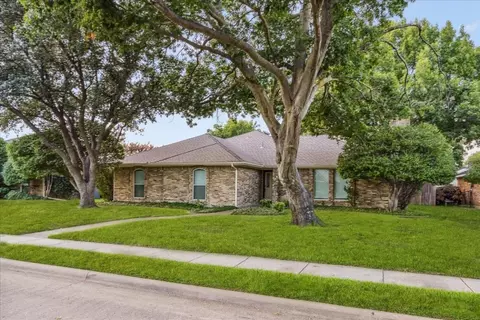 821 Spring Brook Dr, Allen, TX 75002