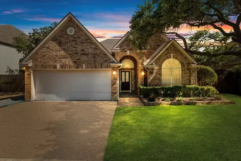 4013 Azure Ln, Addison, TX 75001