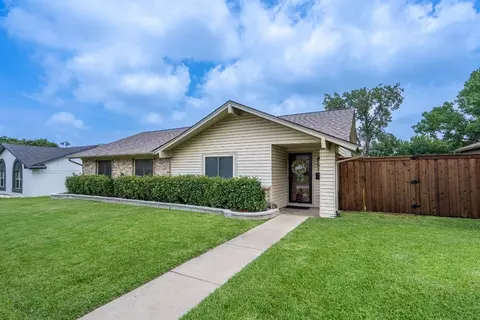 2119 Placid Dr, Carrollton, TX 75007