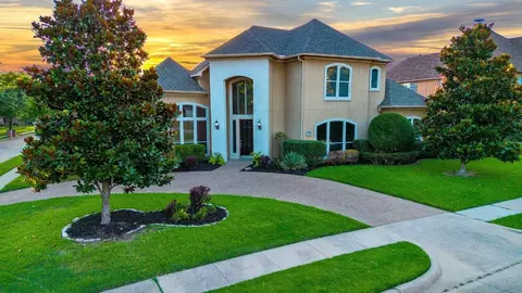 4001 Naples Dr, Plano, TX 75093
