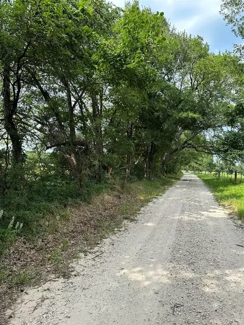 Tract 4, Groesbeck, TX 76642