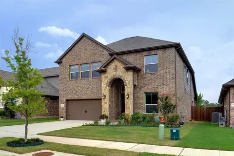 3304 Masthead Dr, Denton, TX 76210