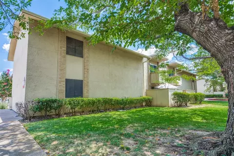 5809 Harvest Hill Rd #1054, Dallas, TX 75230