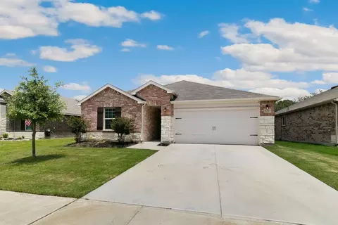 128 Waxberry Dr, Fate, TX 75189