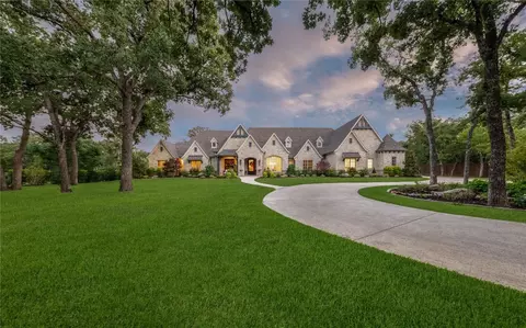 1936 Winter Dr, Keller, TX 76262
