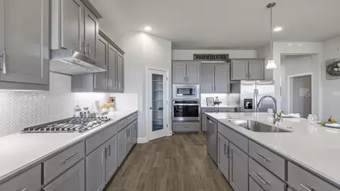 2017 Gray Tower Way, Argyle, TX 76226 photo 4