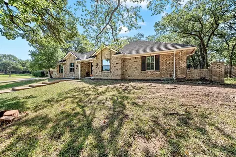 2508 Hurstview Dr, Hurst, TX 76054
