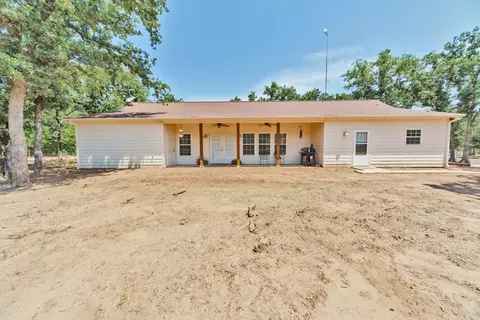 121 County Road 3552, Paradise, TX 76073