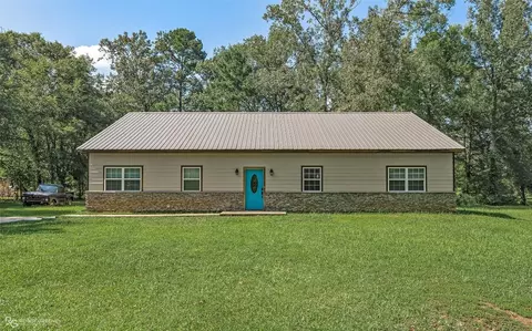 7404 Weathertop Dr, Shreveport, LA 71107