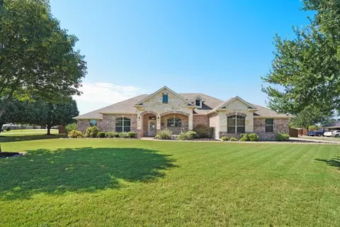 101 Addison Ct, Hudson Oaks, TX 76087